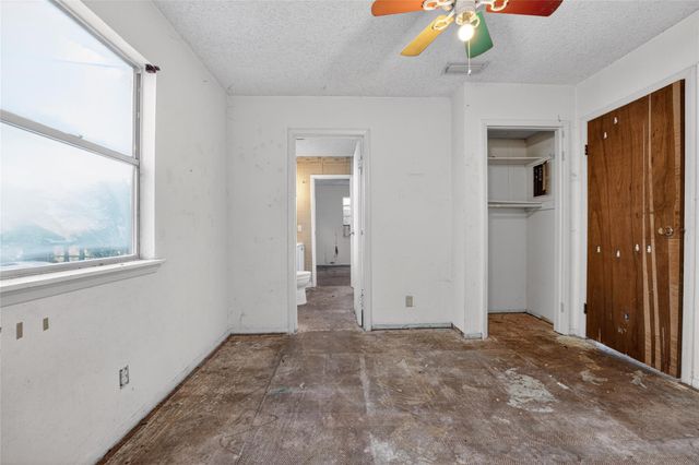 706 Cargill DR, Spicewood, TX 78669