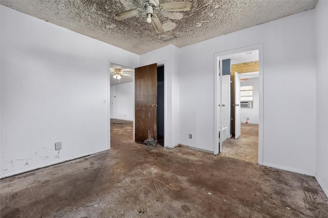 706 Cargill DR, Spicewood, TX 78669