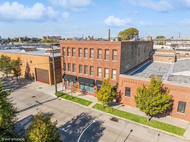 1348 W Concord Place, Chicago, IL 60622