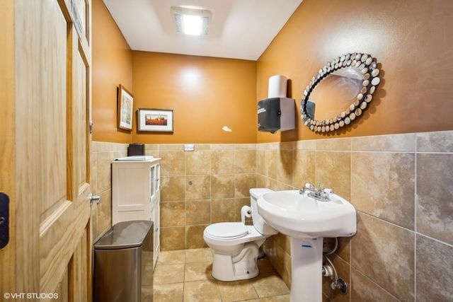 1348 W Concord Place, Chicago, IL 60622