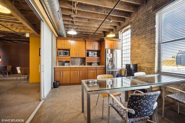 1348 W Concord Place, Chicago, IL 60622