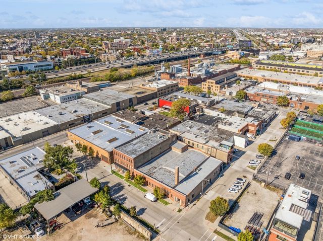 1348 W Concord Place, Chicago, IL 60622