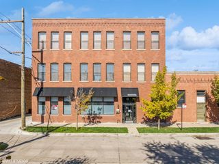 1348 W Concord Place, Chicago, IL 60622