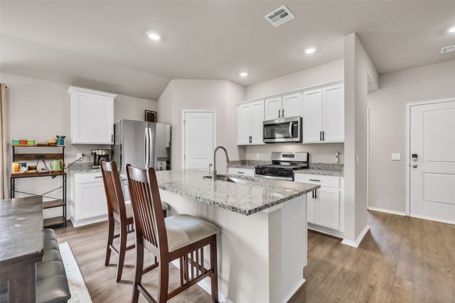 2001 E Vandalia Street, Broken Arrow, OK 74012