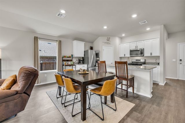 2001 E Vandalia Street, Broken Arrow, OK 74012