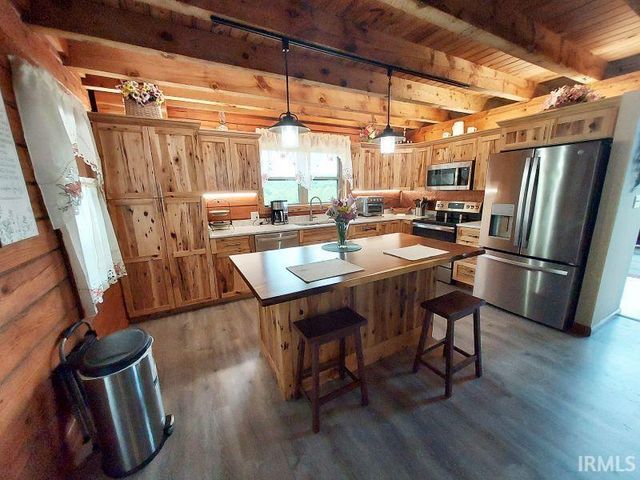 6773 S County Road 825 W., French Lick, IN 47432
