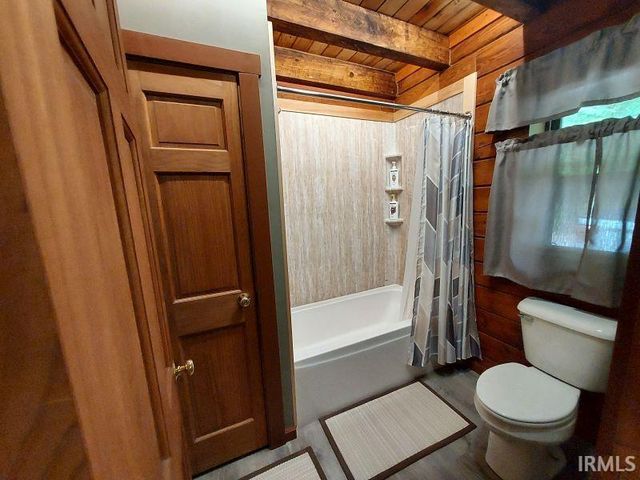 6773 S County Road 825 W., French Lick, IN 47432