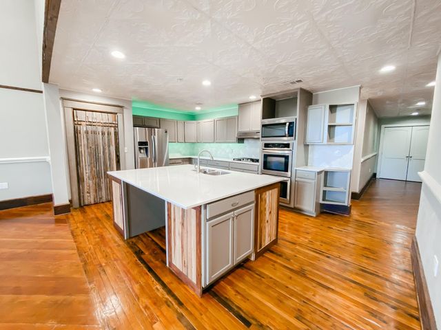 507 N Main Street 202, Denison, TX 75020