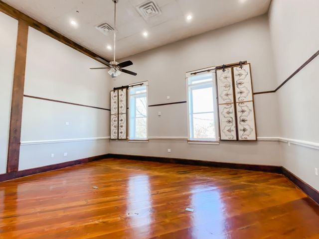 507 N Main Street 202, Denison, TX 75020