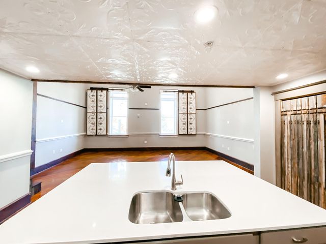 507 N Main Street 202, Denison, TX 75020