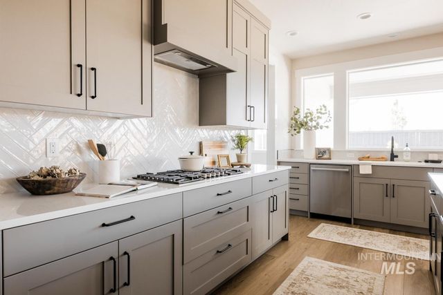 2653 E Cavern Dr., Meridian, ID 83642