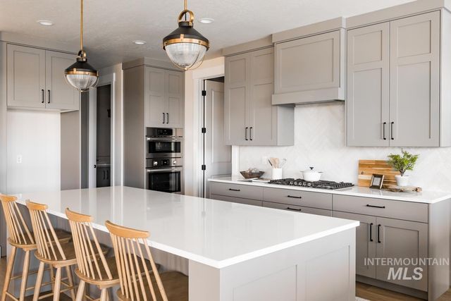 2653 E Cavern Dr., Meridian, ID 83642