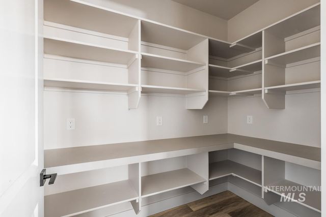 2653 E Cavern Dr., Meridian, ID 83642