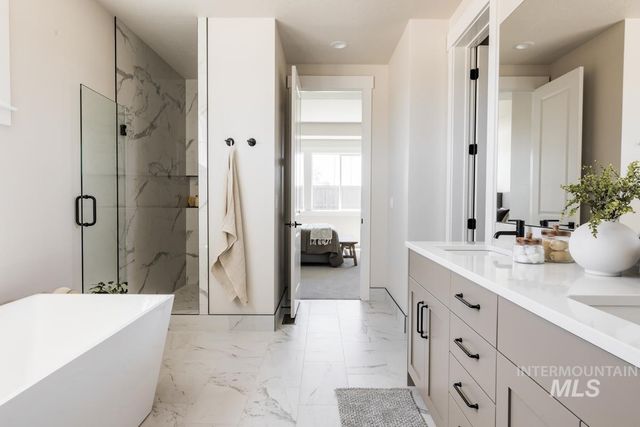 2653 E Cavern Dr., Meridian, ID 83642