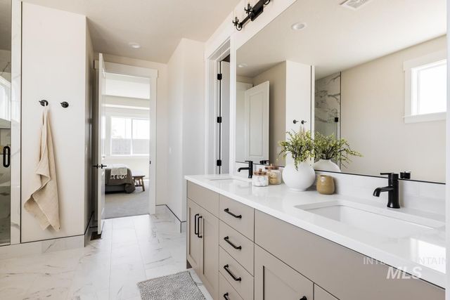 2653 E Cavern Dr., Meridian, ID 83642