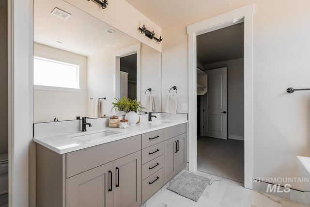 2653 E Cavern Dr., Meridian, ID 83642