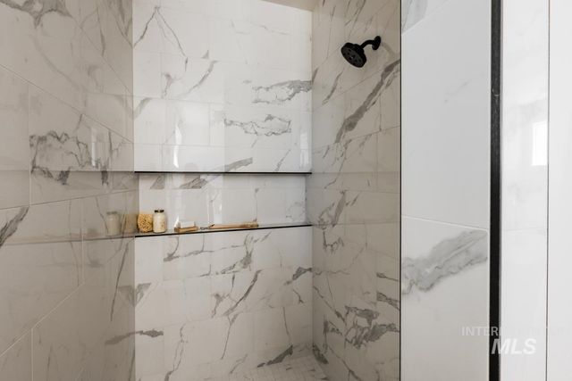 2653 E Cavern Dr., Meridian, ID 83642