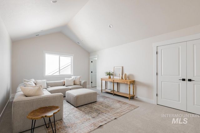 2653 E Cavern Dr., Meridian, ID 83642