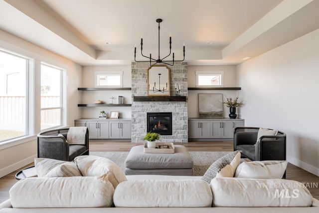 2653 E Cavern Dr., Meridian, ID 83642