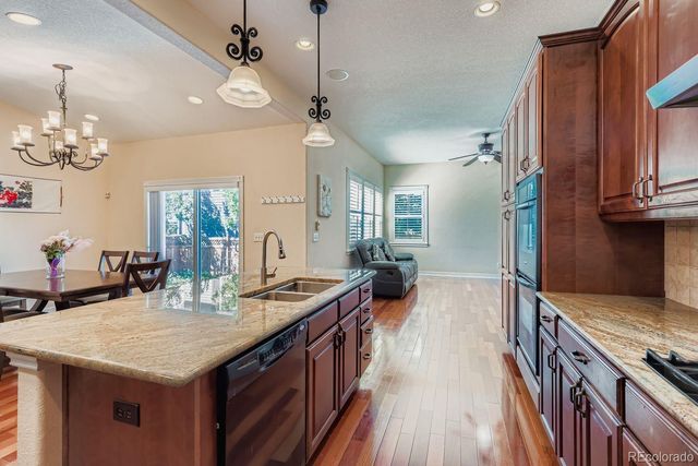 10138 E 28th Avenue, Denver, CO 80238