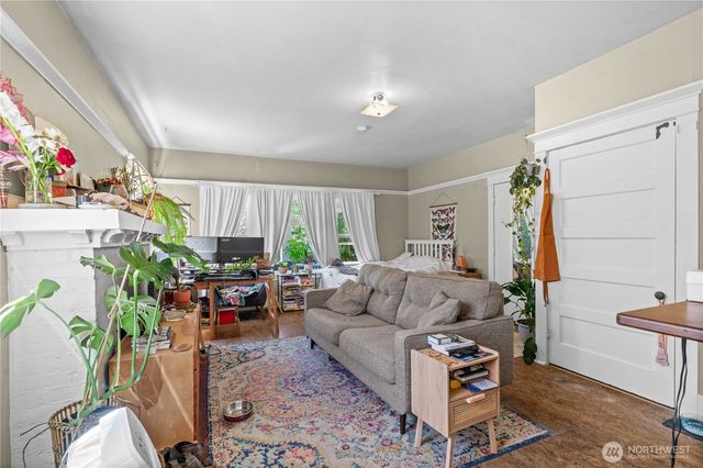 1901 N Fife Street, Tacoma, WA 98406