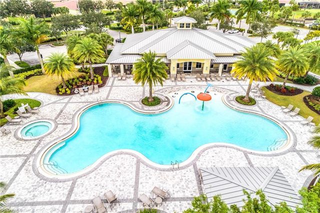 2754 Citrus ST, Naples, FL 34120