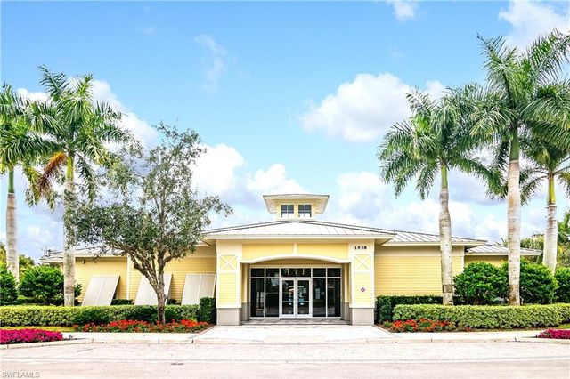 2754 Citrus ST, Naples, FL 34120