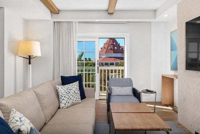 1500 Orange Ave 74, Coronado, CA 92118