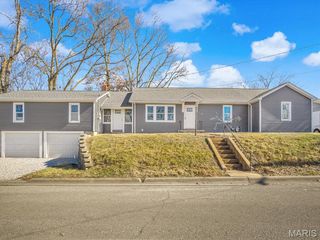 314 N Church Street, Waterloo, IL 62298