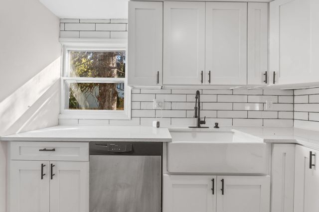 75 N Terrace Avenue, Columbus, OH 43204