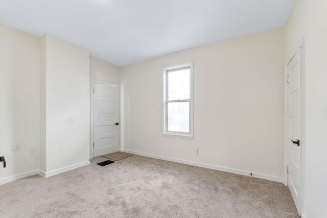 75 N Terrace Avenue, Columbus, OH 43204