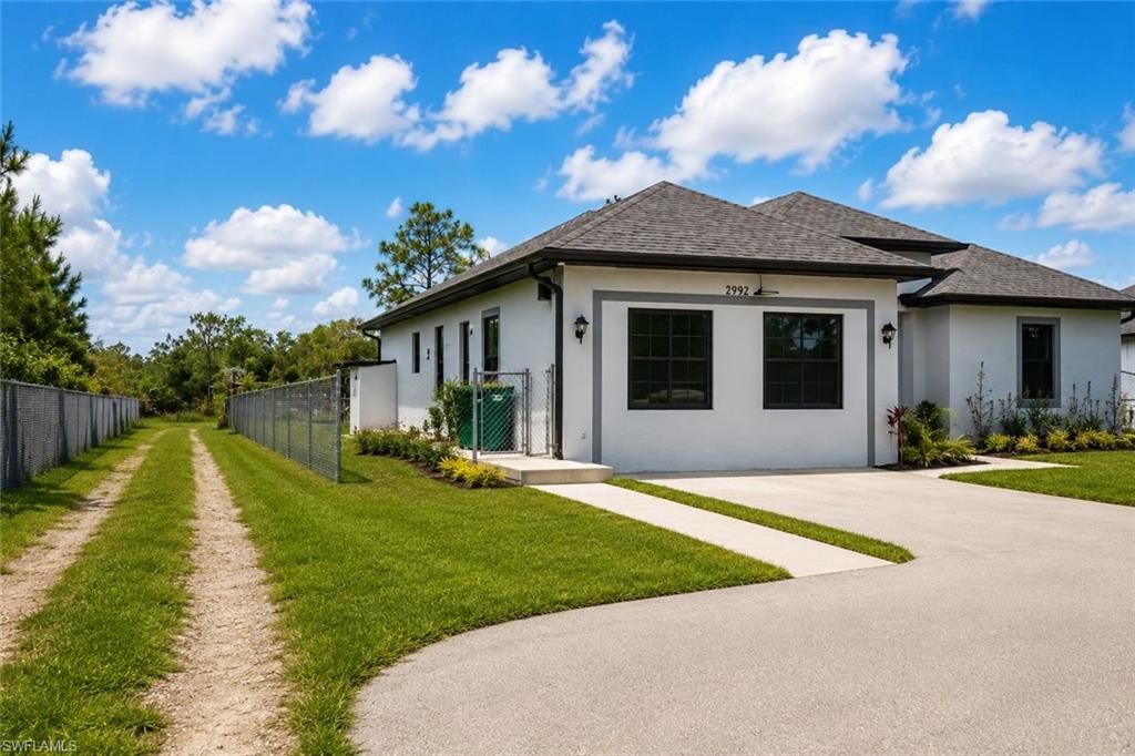 2992 41st AVE NE, NAPLES, FL 34120 — photo 2