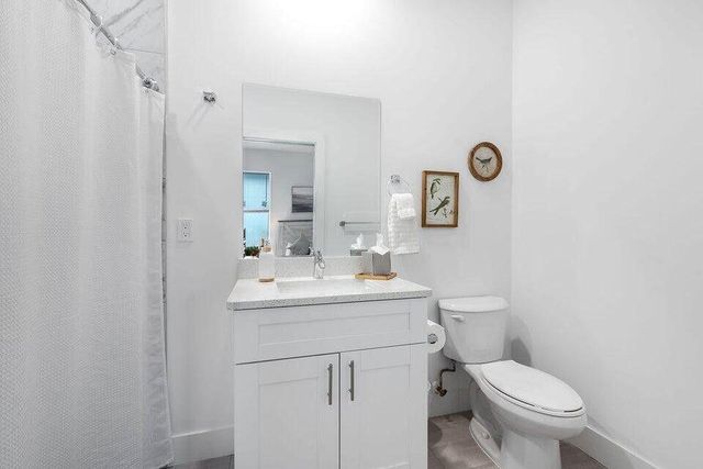 2689 Hiawatha Avenue, West Palm Beach, FL 33409