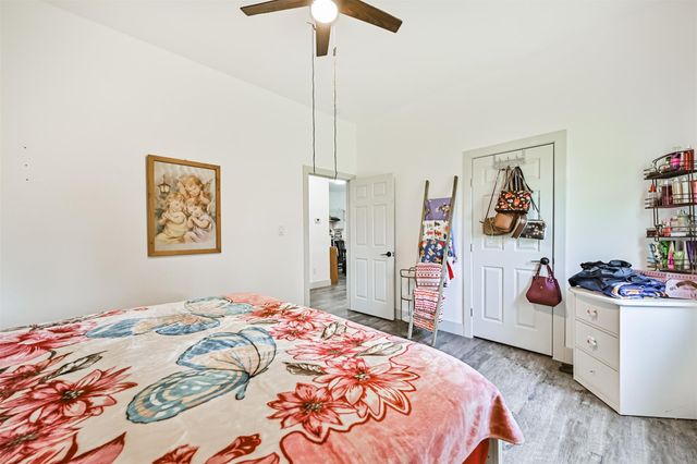 1400 South Broadway, La Porte, TX 77571