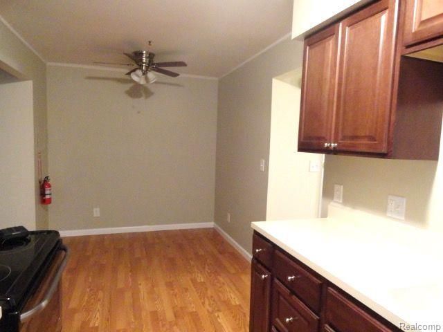 250 E 13 Mile Road 10, Madison Heights, MI 48071