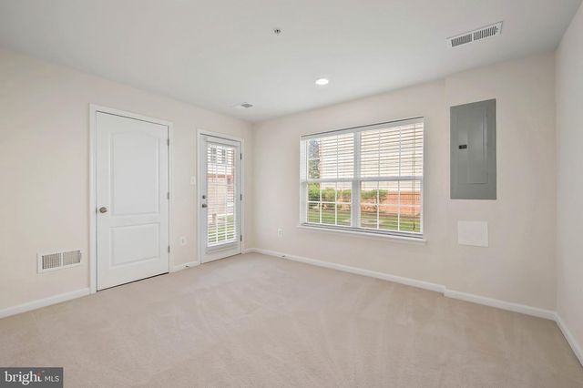 13408 ROBERTS TAVERN CT #2376, Clarksburg, MD 20871