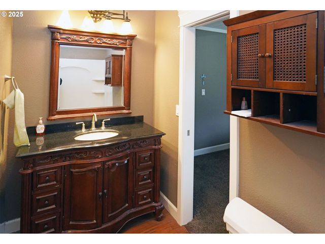 15411 Se MILL PLAIN Blvd D3, Vancouver, WA 98684