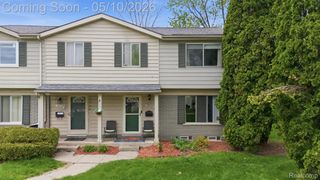 26200 Franklin Pointe Drive, Southfield, MI 48034