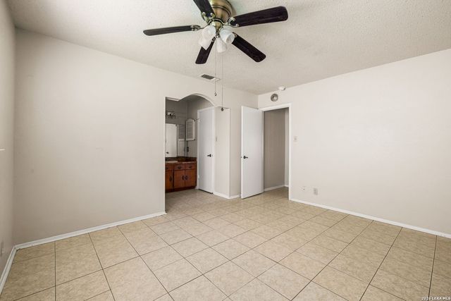 4310 Valleybrook, San Antonio, TX 78238