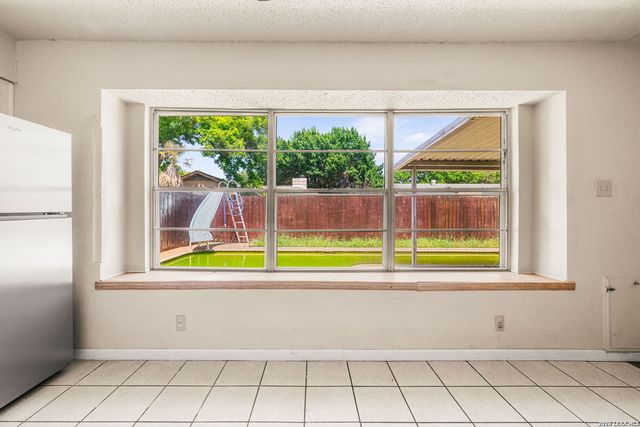 4310 Valleybrook, San Antonio, TX 78238