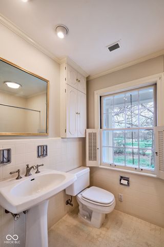 7707 N Meridian Street, Indianapolis, IN 46260