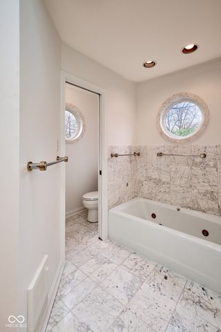 7707 N Meridian Street, Indianapolis, IN 46260