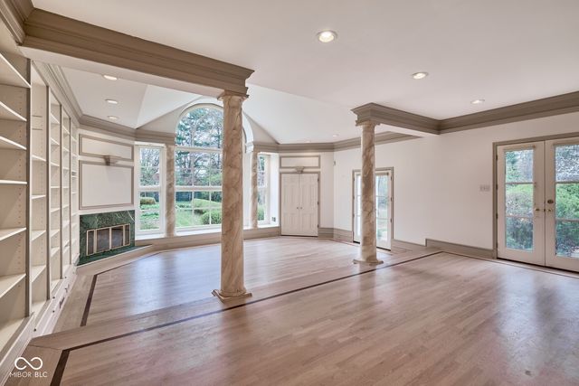 7707 N Meridian Street, Indianapolis, IN 46260