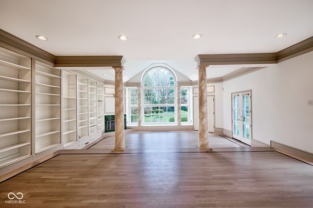 7707 N Meridian Street, Indianapolis, IN 46260