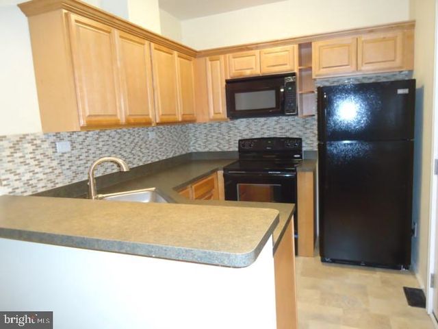 1208 MARION ST, Reading, PA 19604