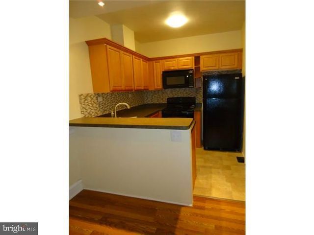 1208 MARION ST, Reading, PA 19604