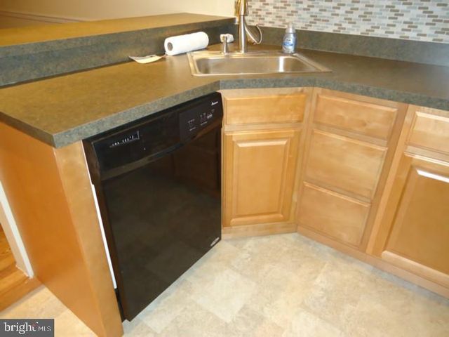 1208 MARION ST, Reading, PA 19604