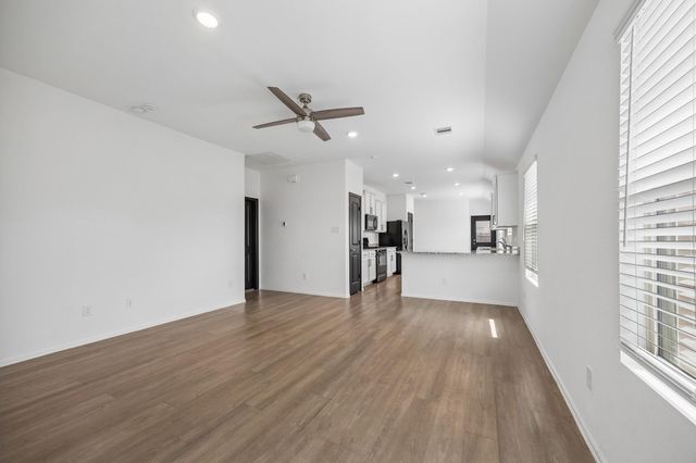 18402 Summit Ranch Drive, Hockley, TX 77447