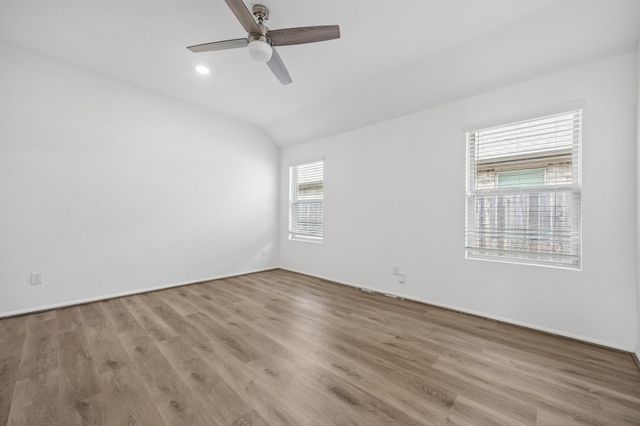 18402 Summit Ranch Drive, Hockley, TX 77447