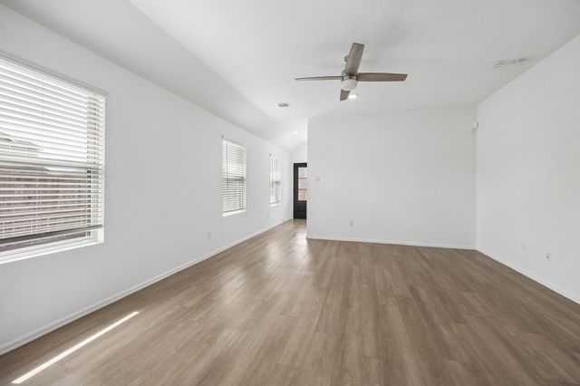 18402 Summit Ranch Drive, Hockley, TX 77447
